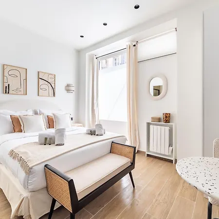 Cia - Eiffel Tower Apartmán Paříž